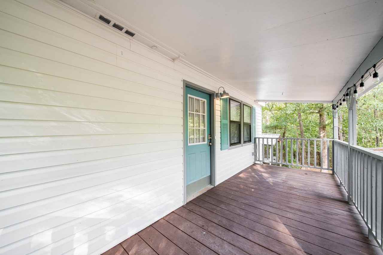 10 1st St - Photo 2 of 29