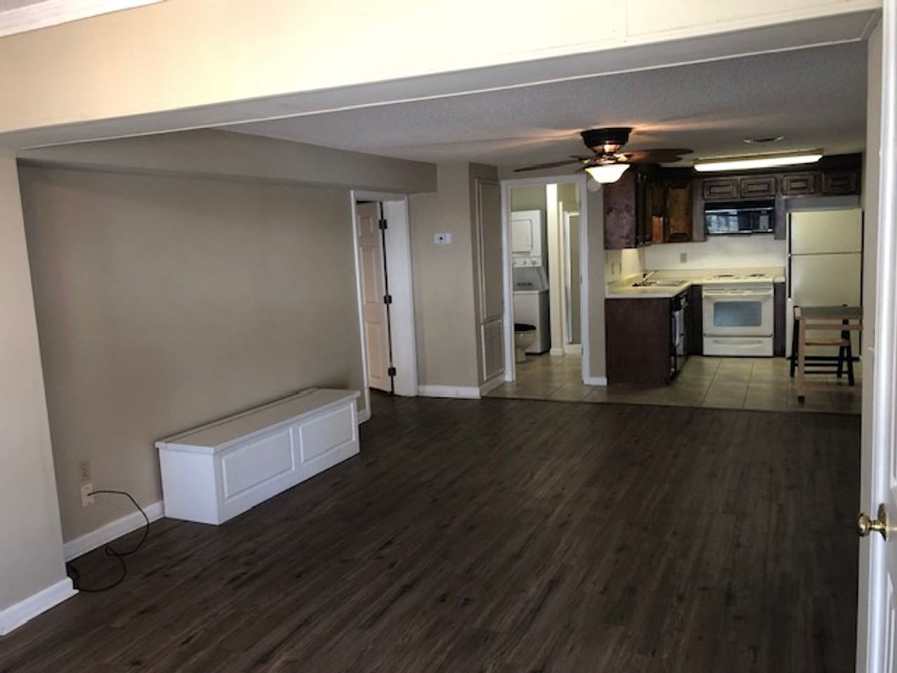 623 N Gloster St #315 - Photo 3 of 12