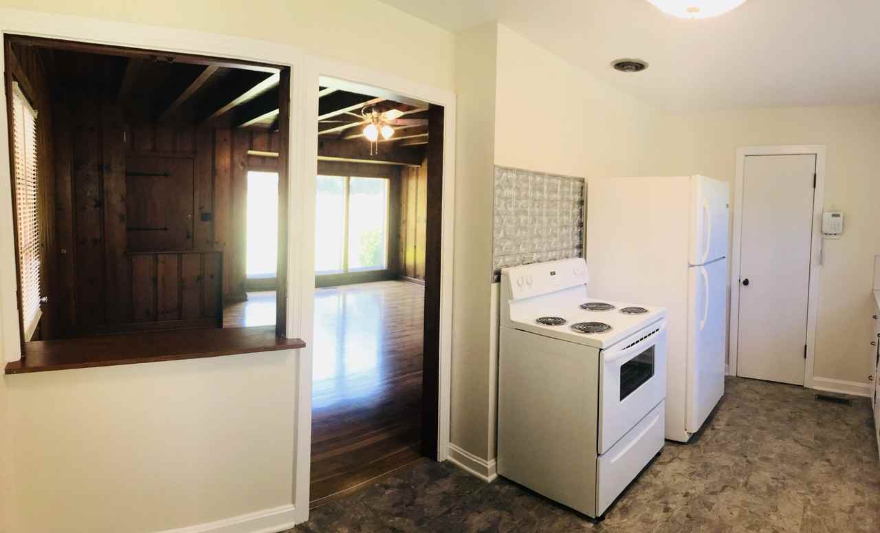 109 Head Dr - Photo 3 of 9