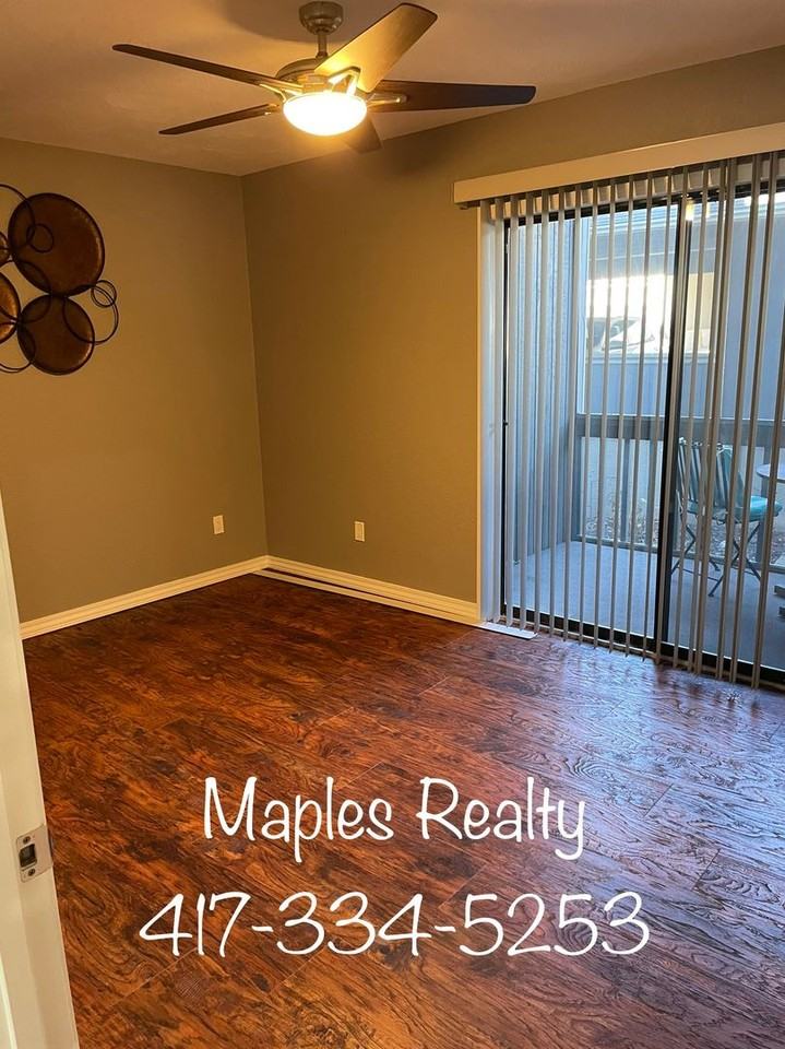 118 W Hensley St #D - Photo 4 of 22