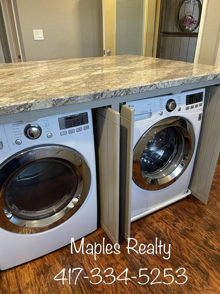 118 W Hensley St #D - Photo 7 of 22