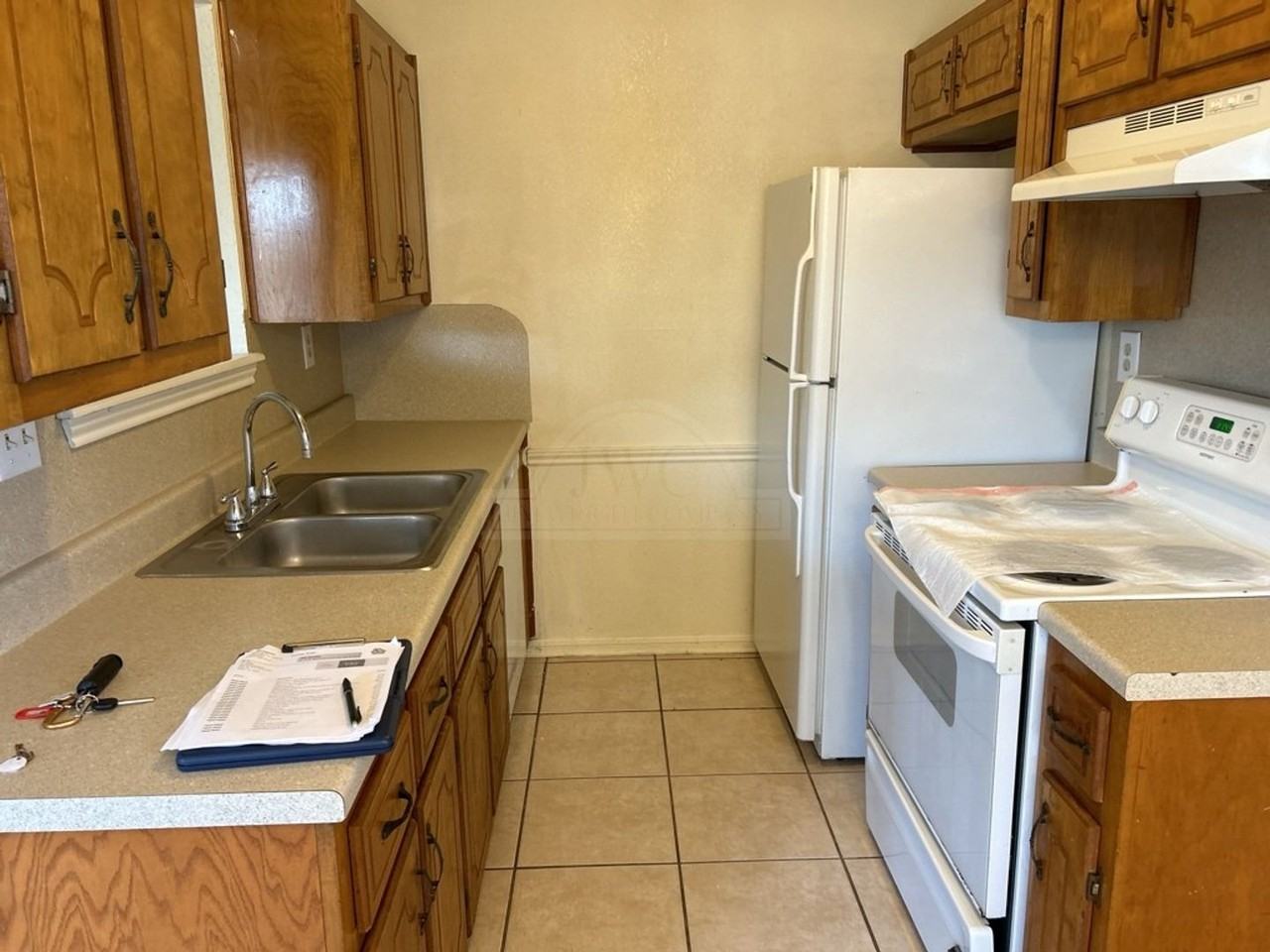 2224 Spicewood Dr - Photo 5 of 10