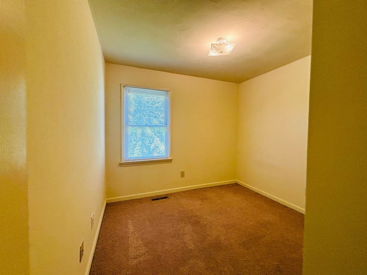 2500 Ridge Rd - Photo 7 of 24