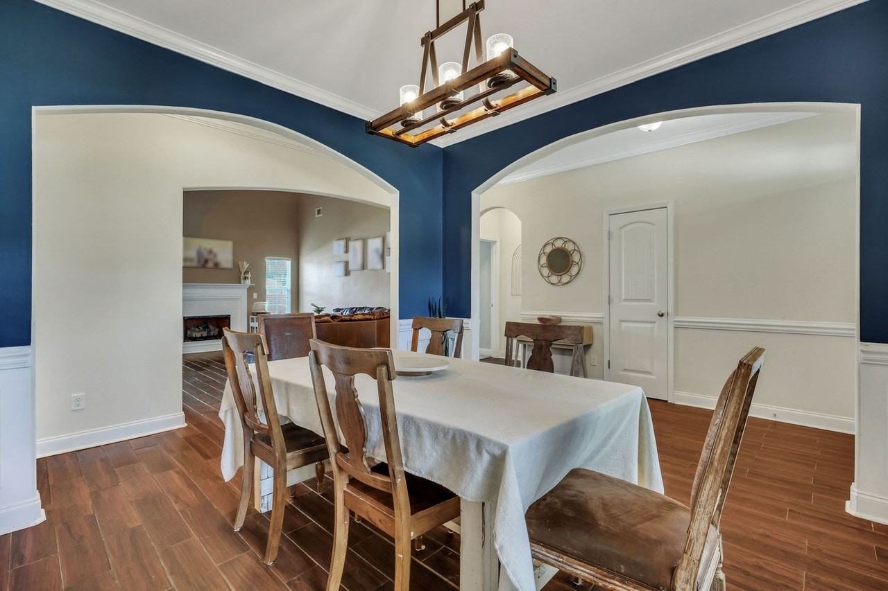 106 Laurel Ln - Photo 6 of 43