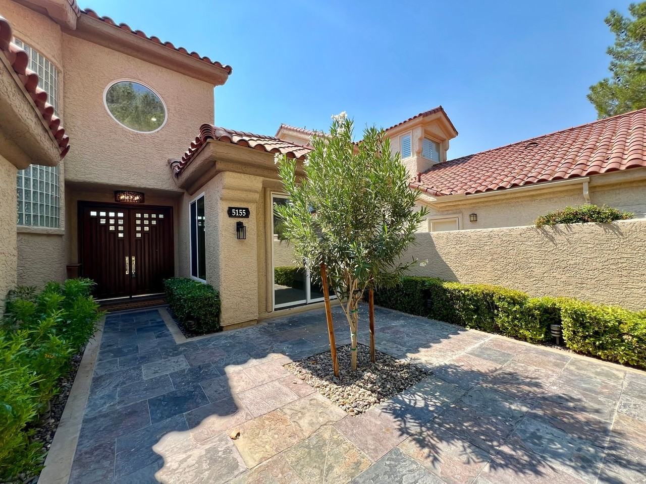 5155 Makenna Ct - Photo 2 of 50