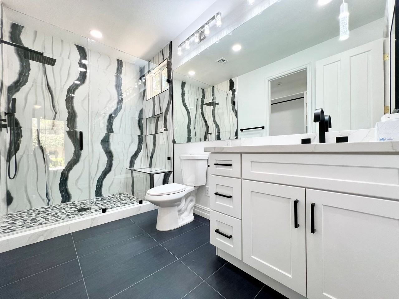 5155 Makenna Ct - Photo 6 of 50
