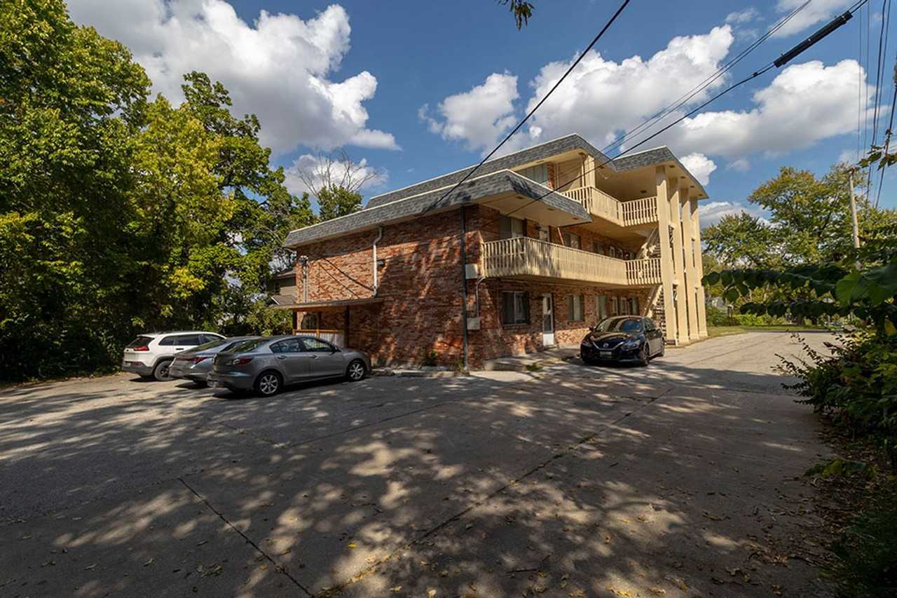 801 N Ann St #4 - Photo 5 of 14