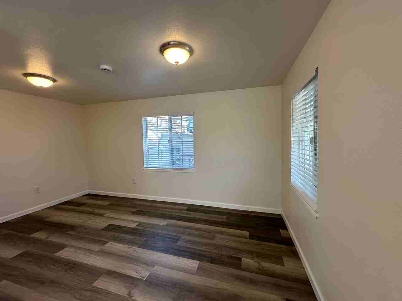 164 Grant St - Photo 3 of 6