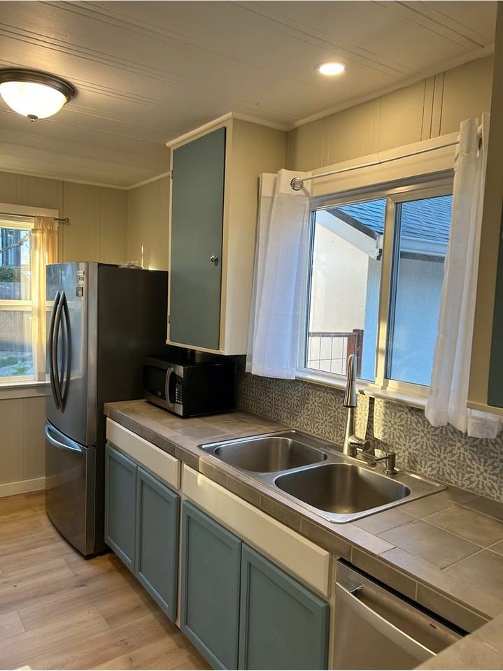 7832 Mill Station Rd - Photo 2 of 16