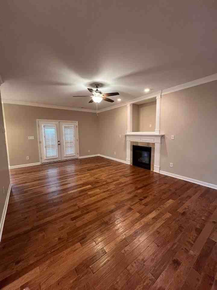 170 Blacksmith Ln - Photo 2 of 18