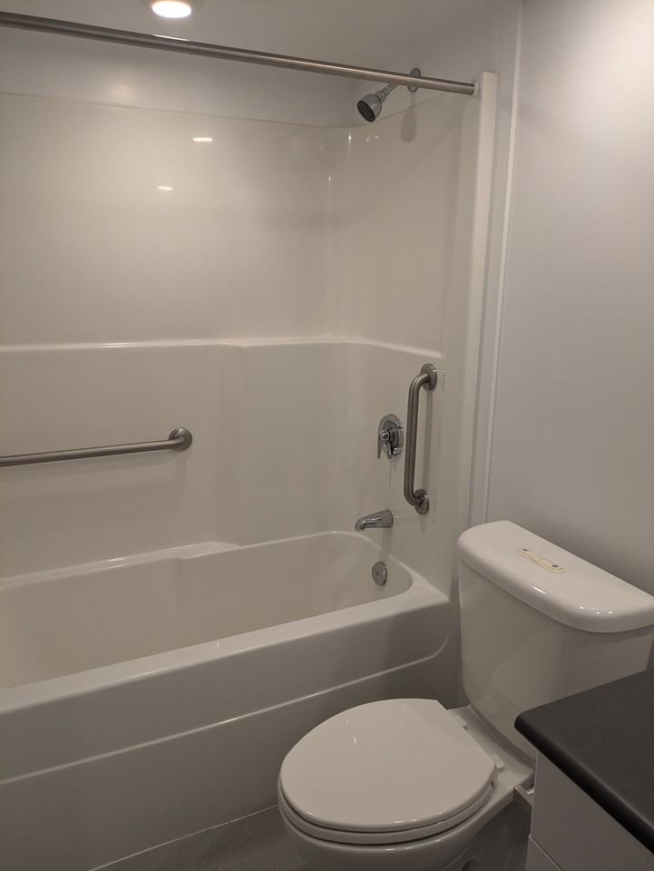 1099 Richards St - Photo 2 of 11