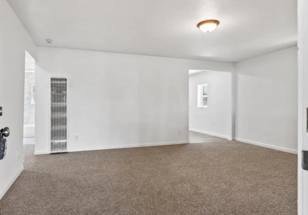 1720 Liberty St - Photo 2 of 8