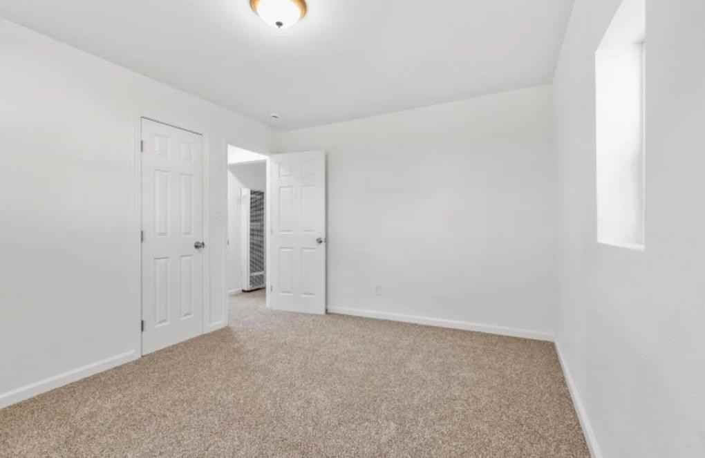 1720 Liberty St - Photo 7 of 8