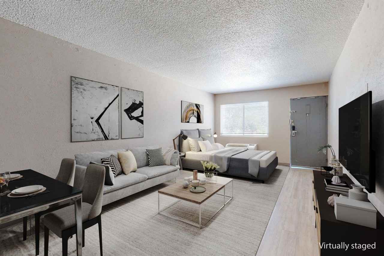 The Village At Sandia - Photo 2 of 13