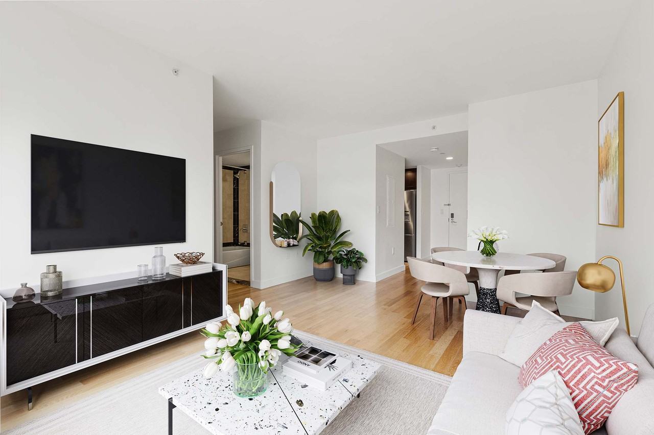 One Back Bay - Photo 4 of 50