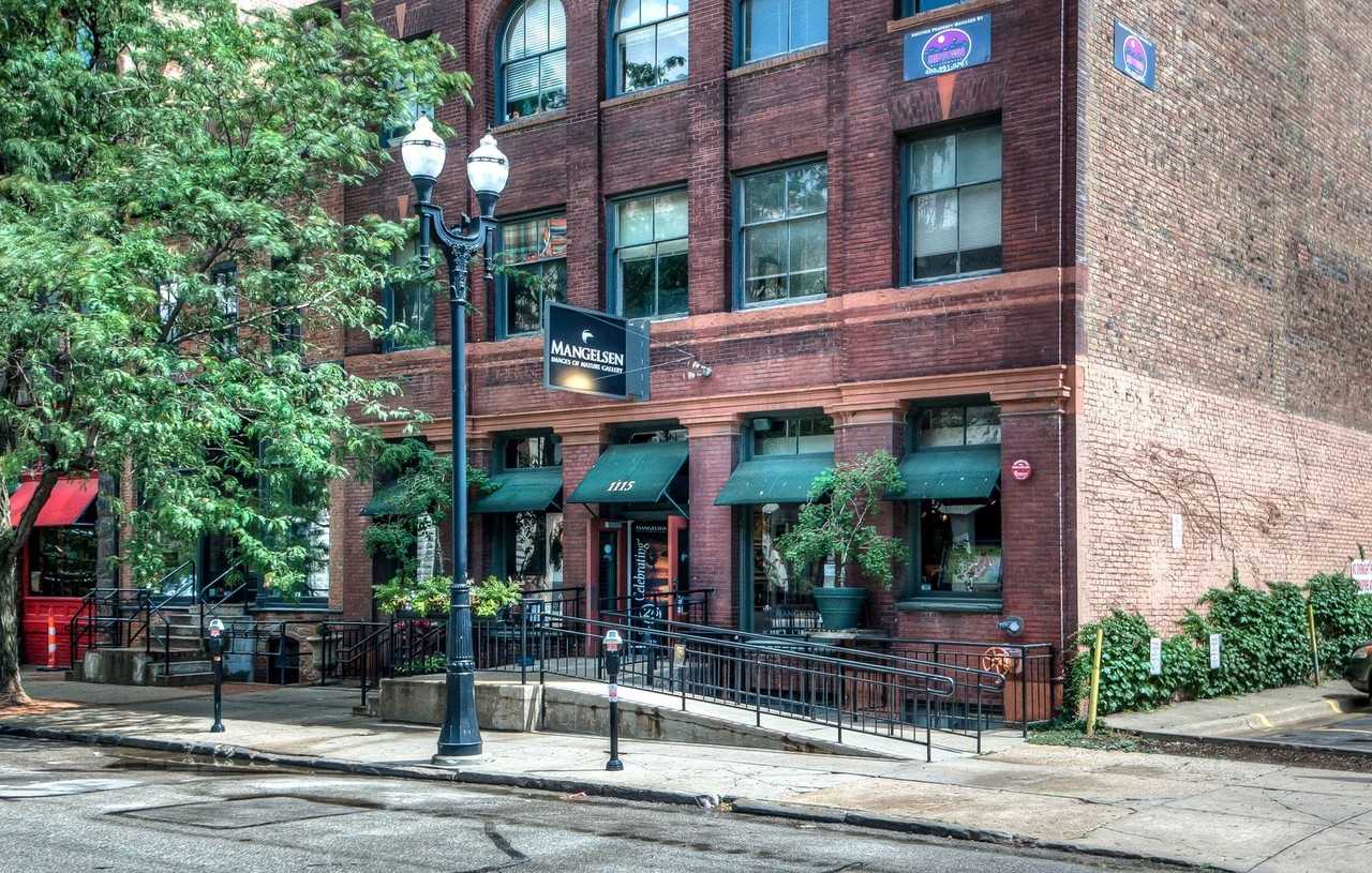 Harney Street Apartments in the Old Market - Photo 2 of 21