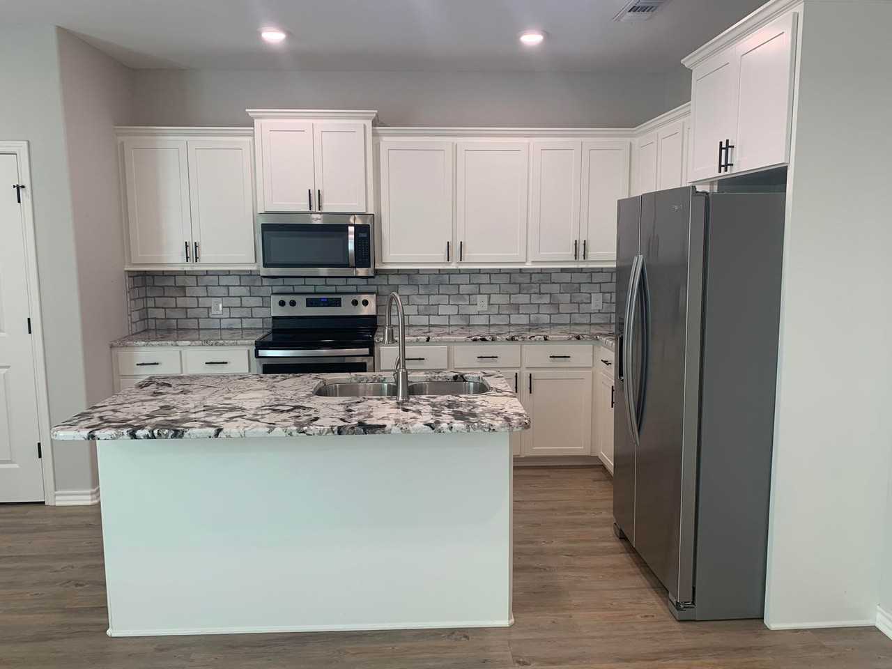 2 Fernwood Dr - Photo 2 of 14