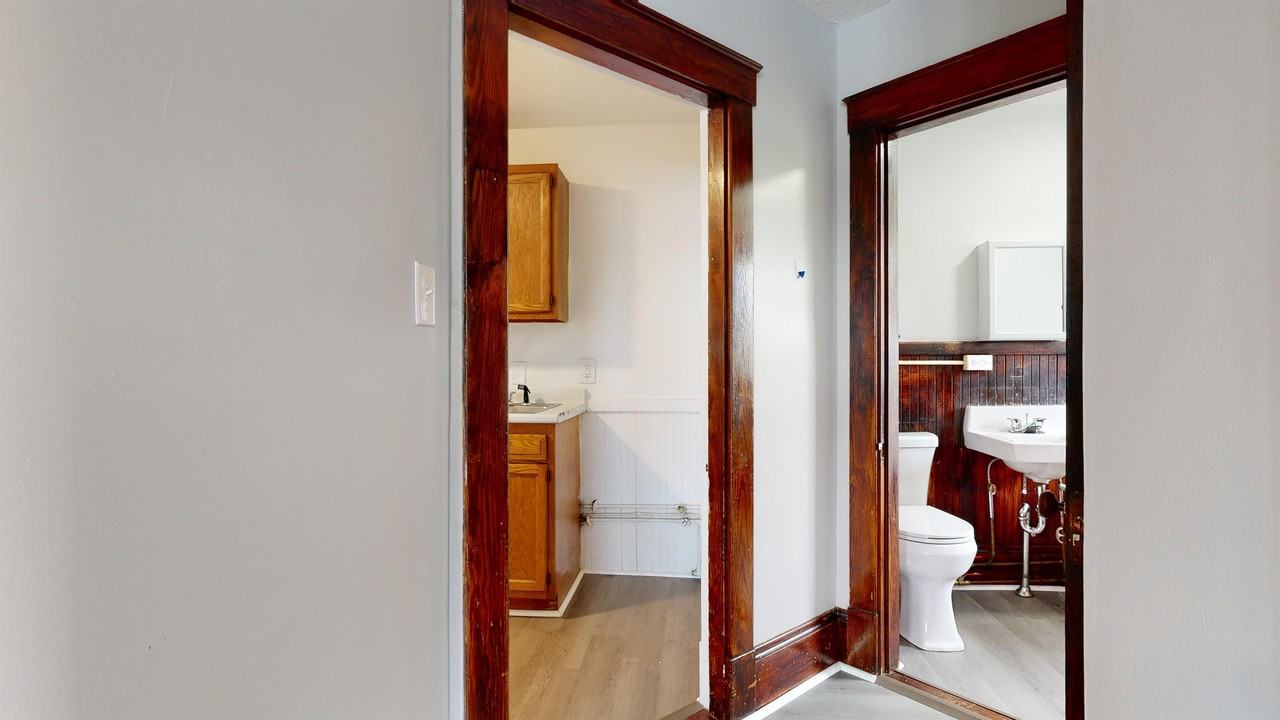 6 Front St - Photo 3 of 16