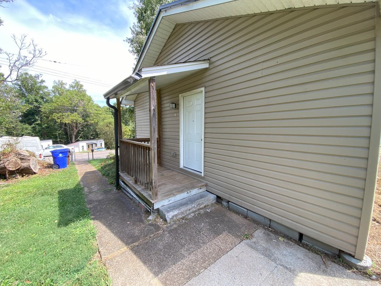 121 Warrior Cir - Photo 3 of 10