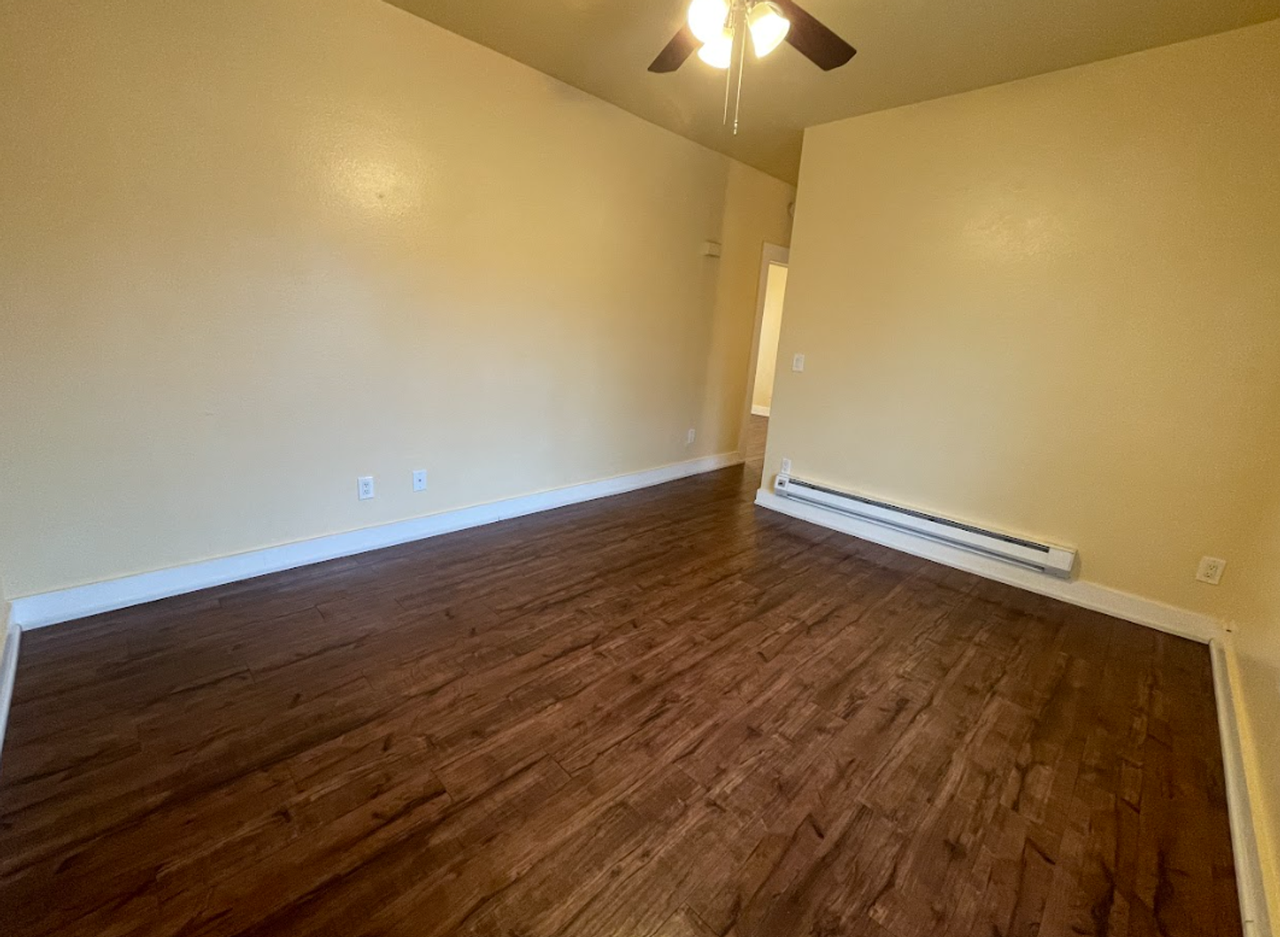 808 N 15th St - Photo 7 of 8