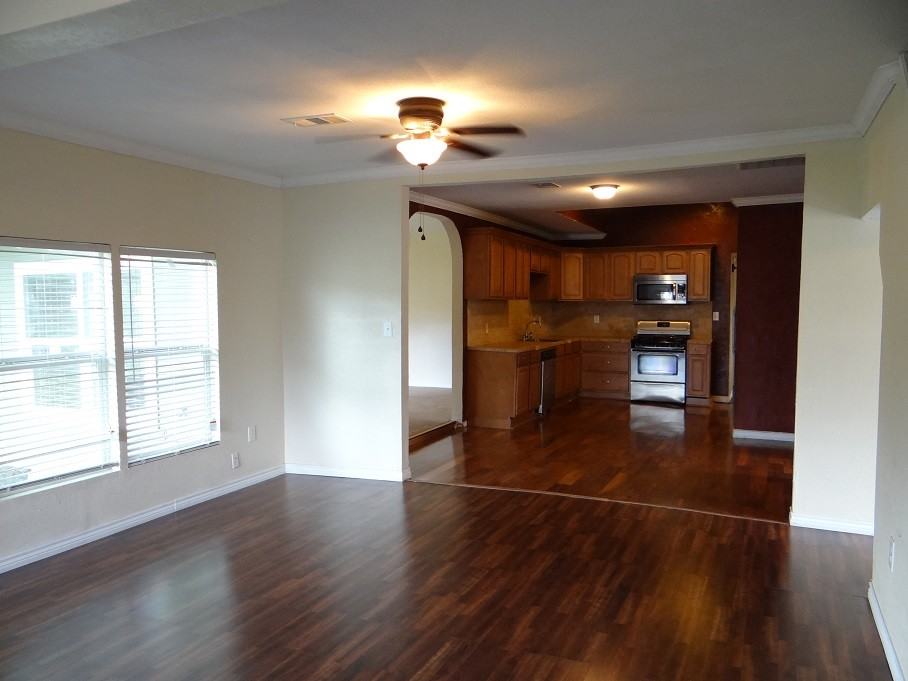 5030 Pine Burr Blvd - Photo 2 of 16