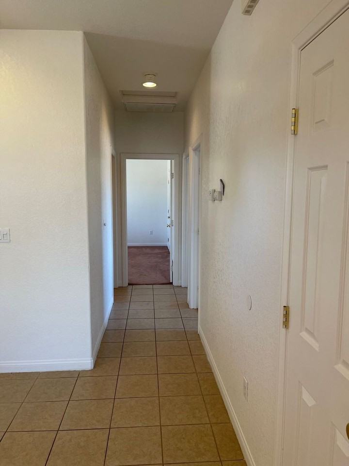 8160 Kalmia Ave - Photo 5 of 14