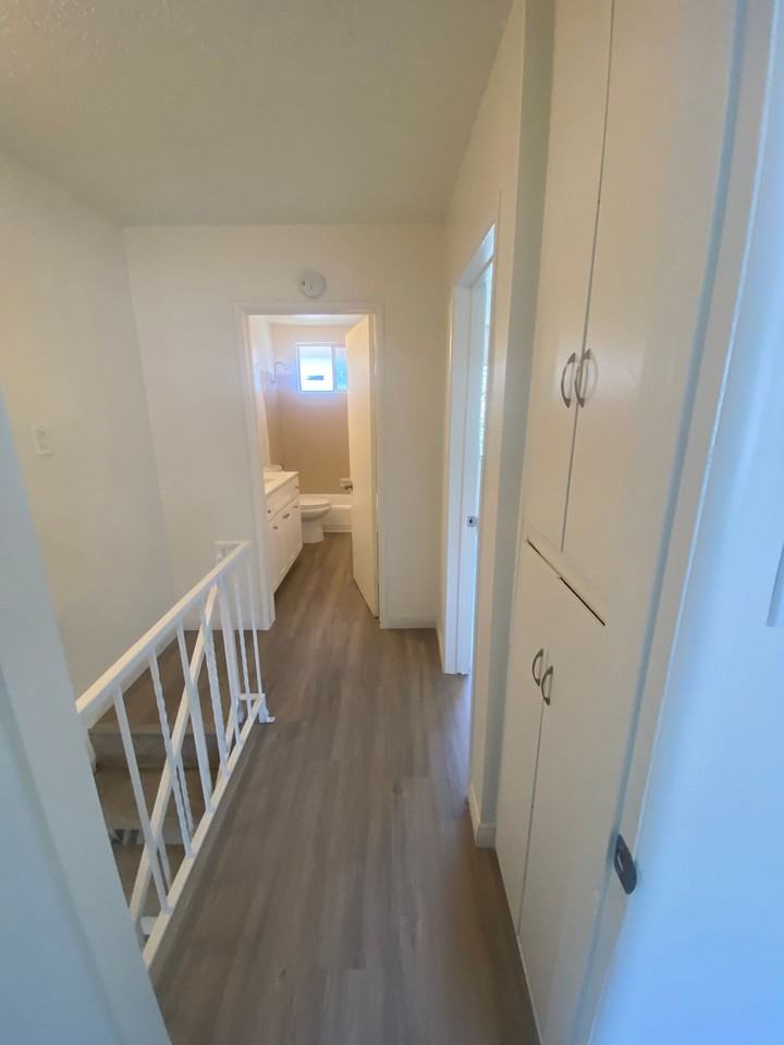 8362 Whitaker St - Photo 2 of 14