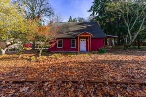 featured image of 5115 Ne Issler St