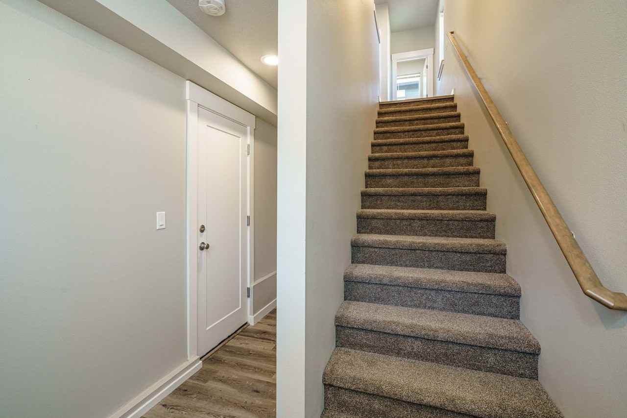 806 Nw 7th Ave - Photo 3 of 39