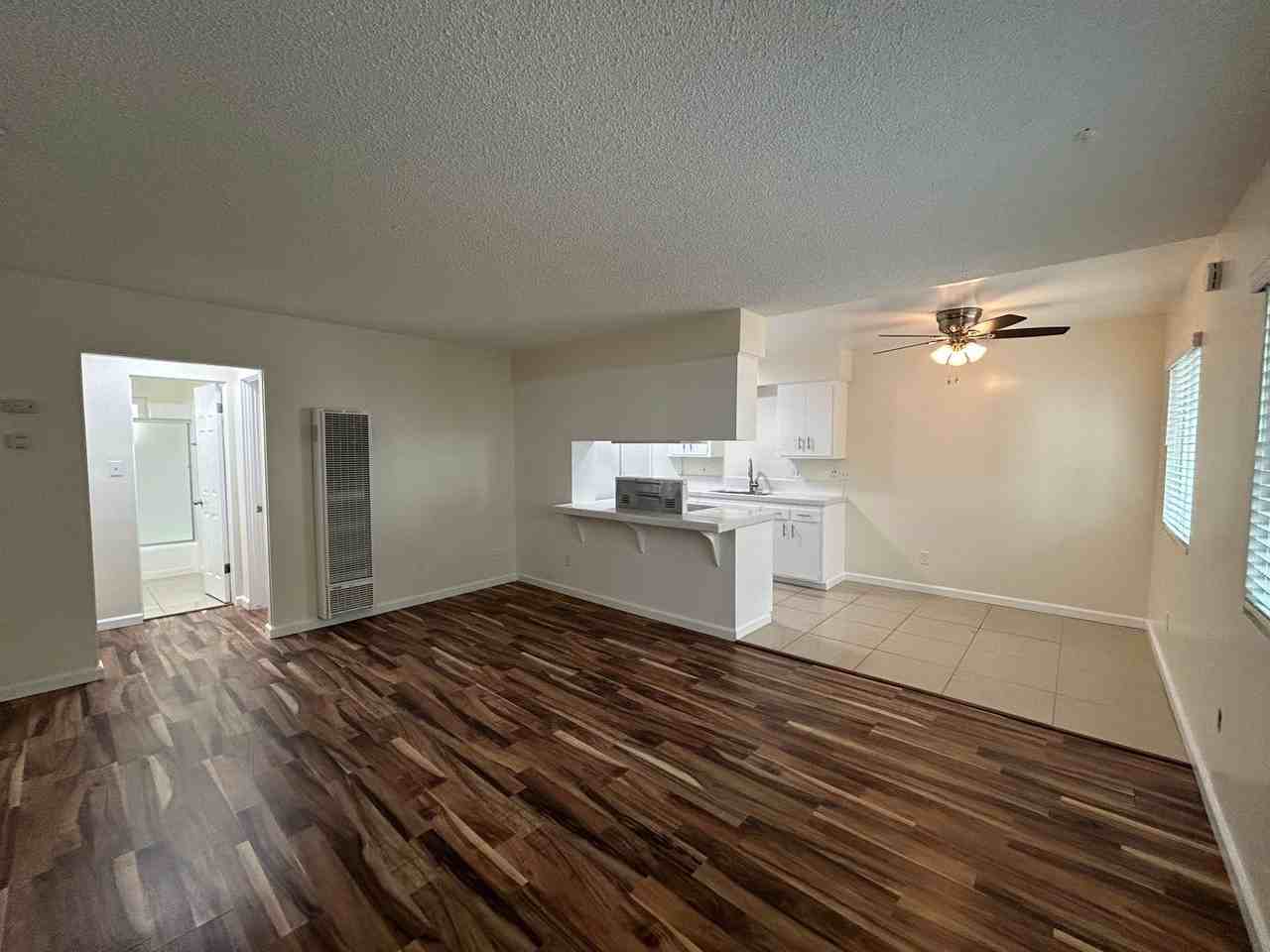 Santa Cruz - Photo 2 of 19