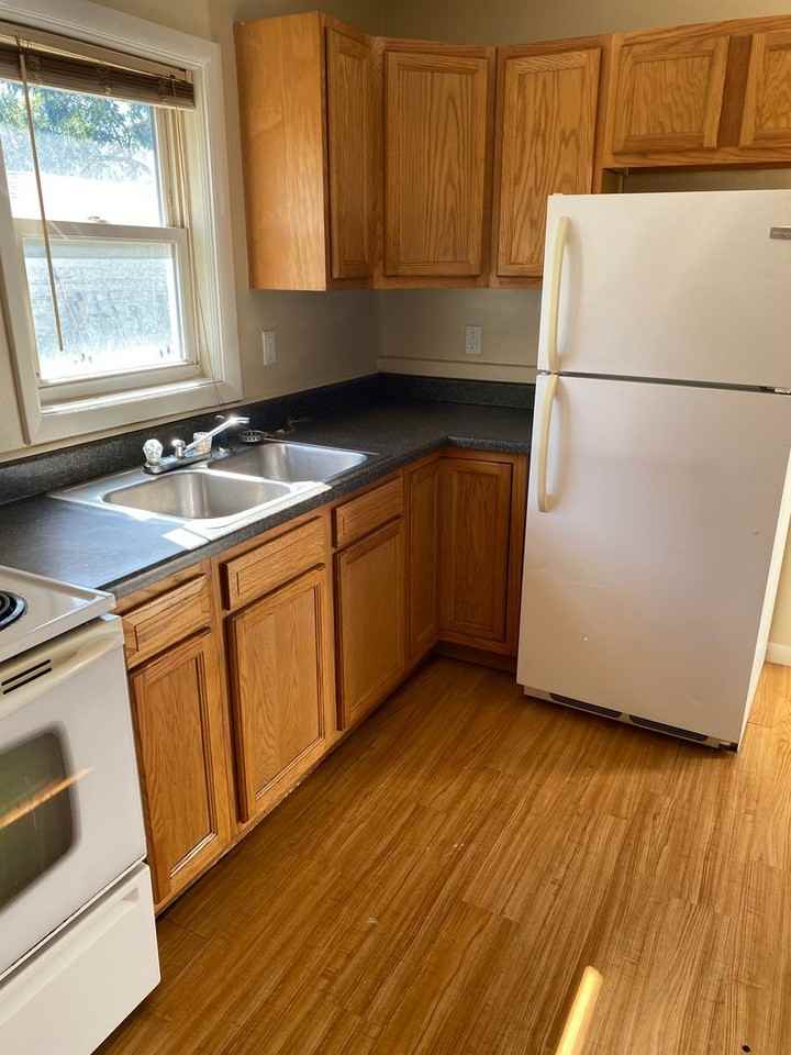 1711 New York Ave - Photo 2 of 25