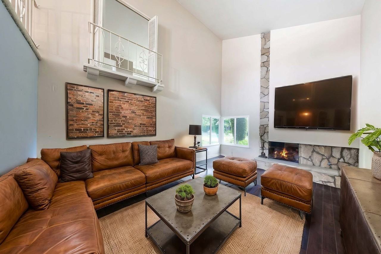 17850 Winterberry St - Photo 6 of 25