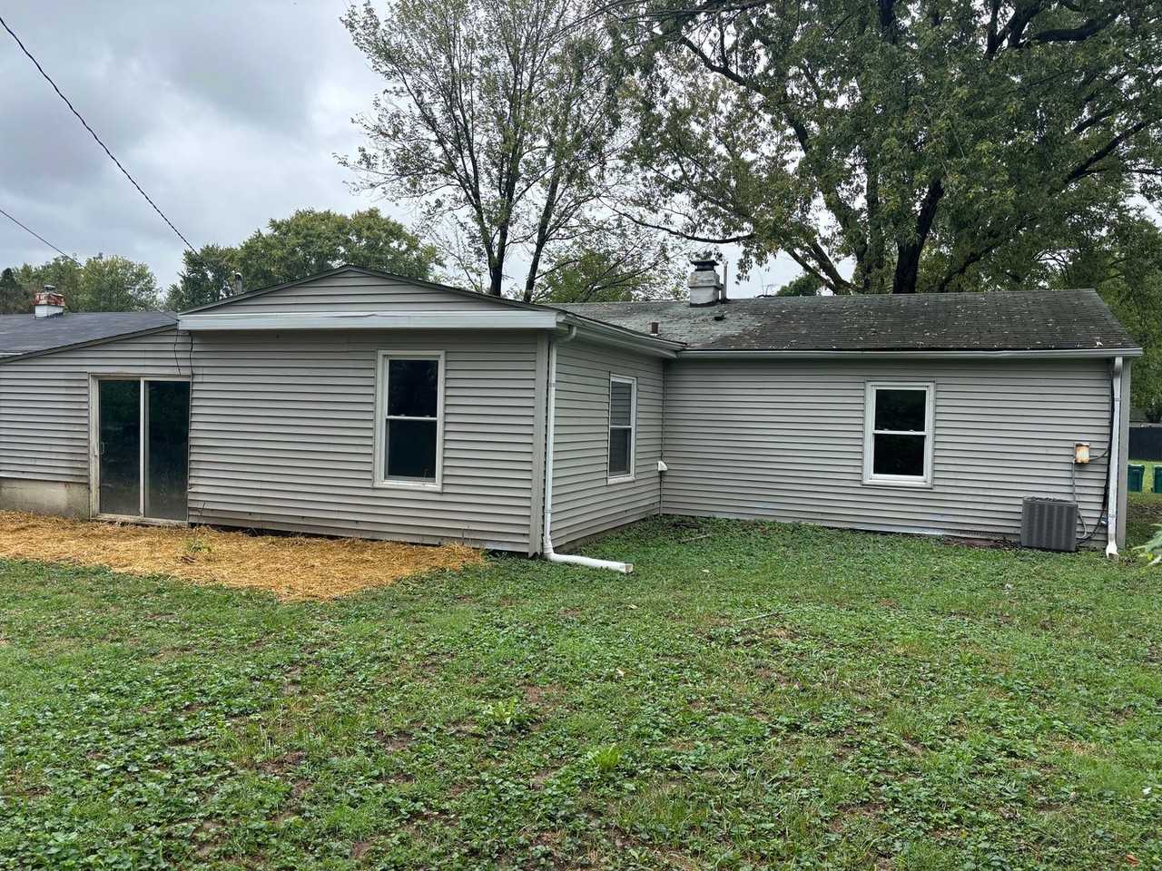 28 Westwood Dr - Photo 2 of 10