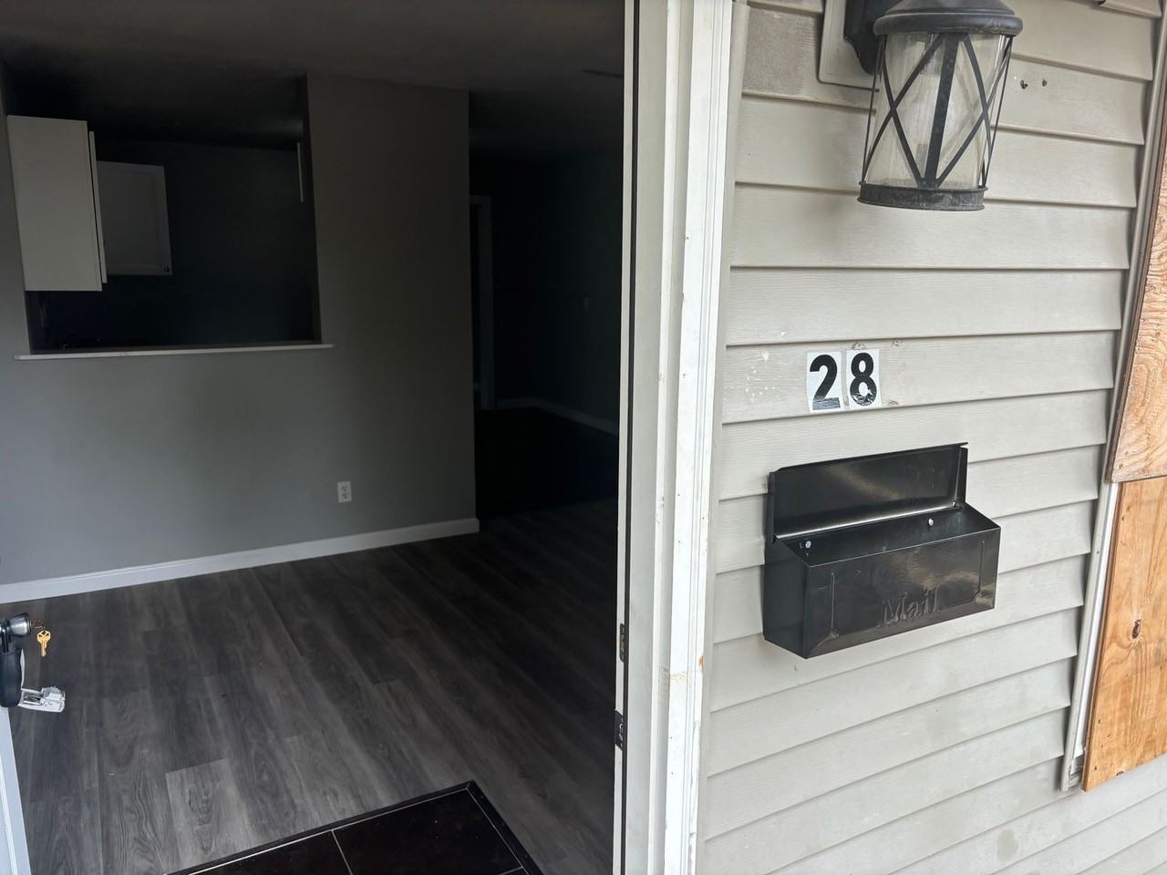 28 Westwood Dr - Photo 3 of 10