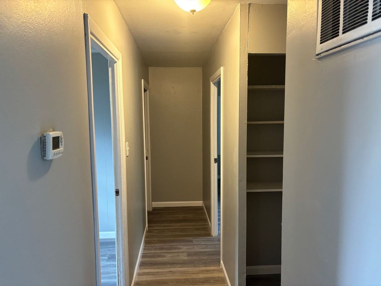 28 Westwood Dr - Photo 4 of 10