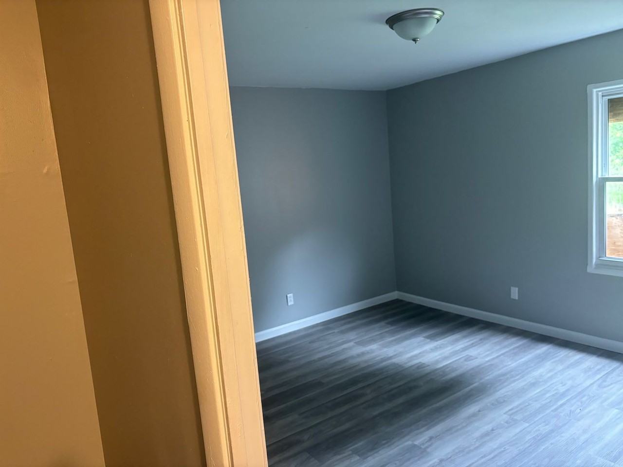 28 Westwood Dr - Photo 7 of 10