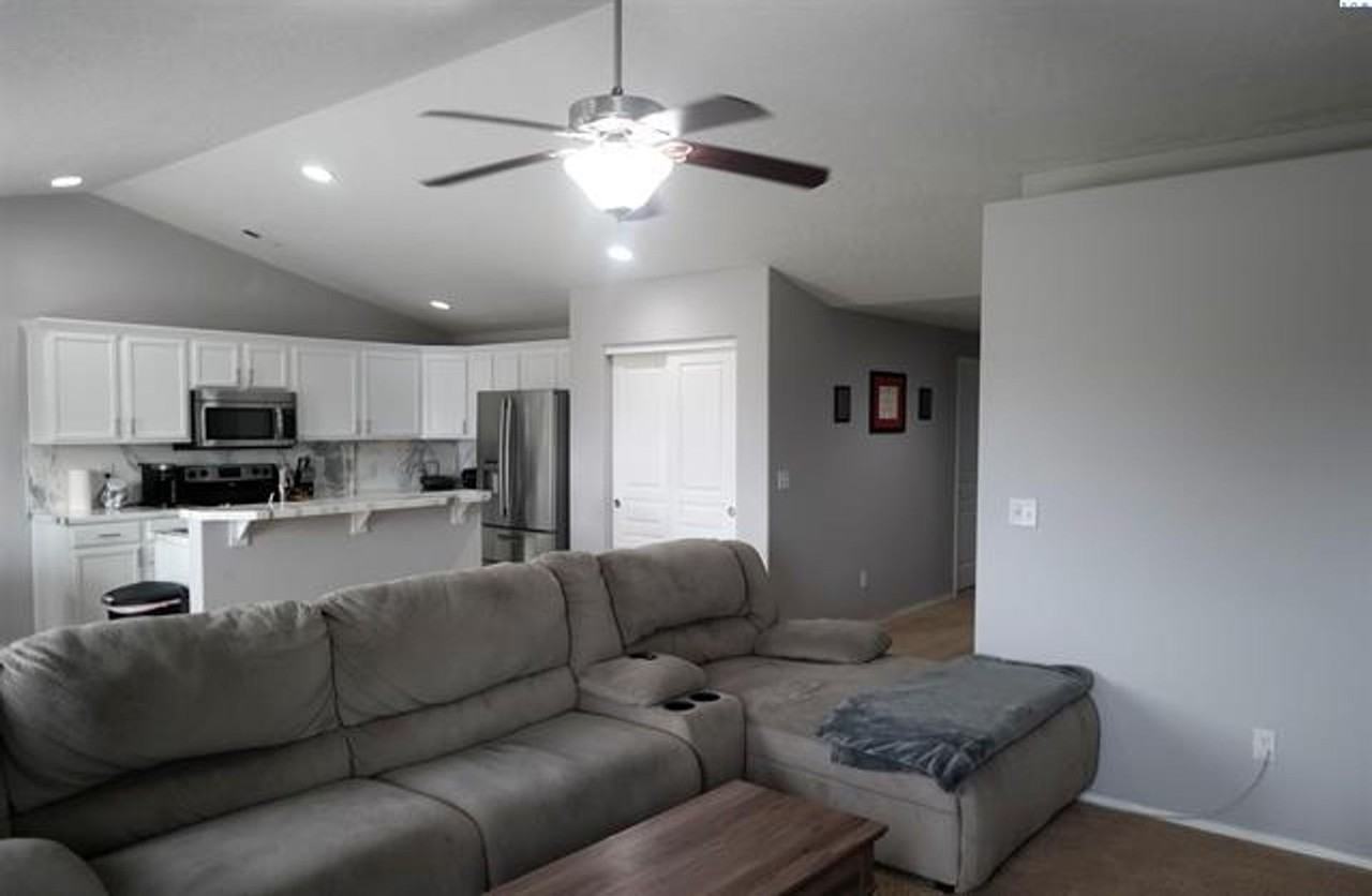 1800 Crab Apple Cir - Photo 7 of 30