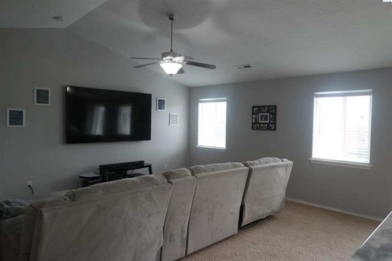 1800 Crab Apple Cir - Photo 6 of 30