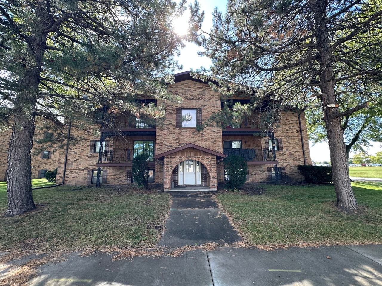 2809 10th Ave N #03 - Photo 4 of 6