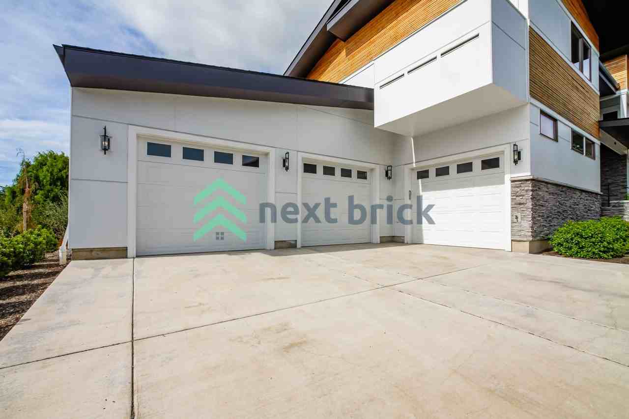 2110 Se 95th Ct - Photo 2 of 33