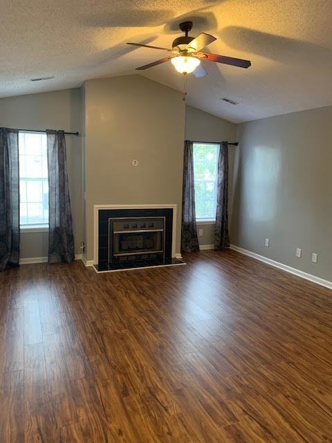 2908 Mulberry Ln Unit F - Photo 4 of 23