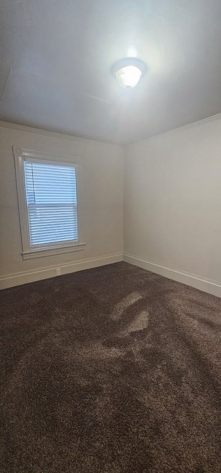 505 Walnut Ave #B - Photo 3 of 12