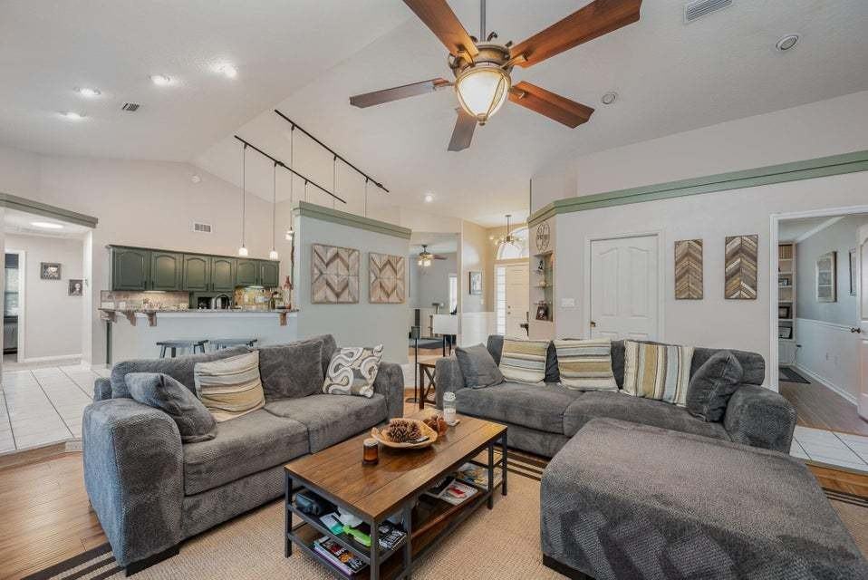 3295 Savannahs Trl - Photo 5 of 30