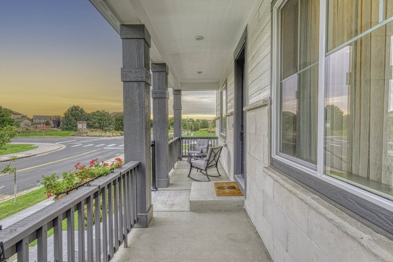 17237 Parkside Dr N - Photo 3 of 36