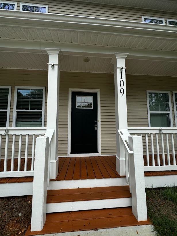 109 Lynn Ave - Photo 2 of 18