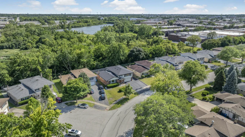 839 W Heritage Dr #2 - Photo 2 of 15