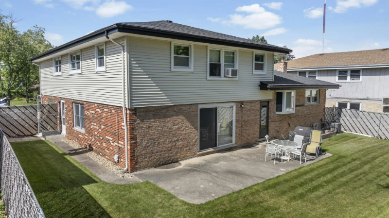 839 W Heritage Dr #2 - Photo 4 of 15