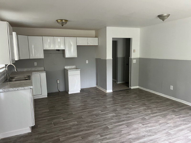 508 Tipperary Dr - Photo 2 of 18