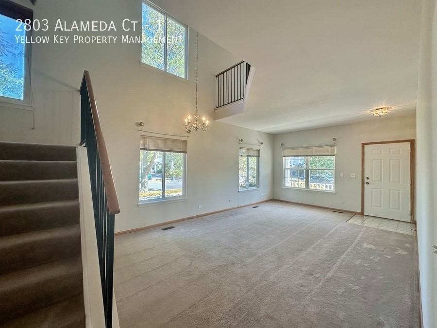 2803 Alameda Ct #1 - Photo 2 of 15