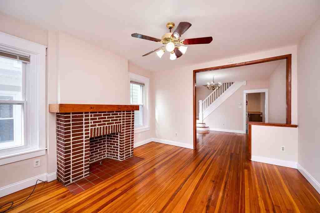 204 N Miller St #NA - Photo 2 of 17